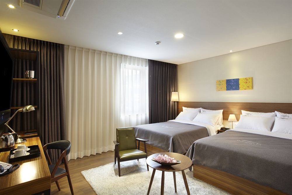 Cinema House Hotel In Busan Ngoại thất bức ảnh
