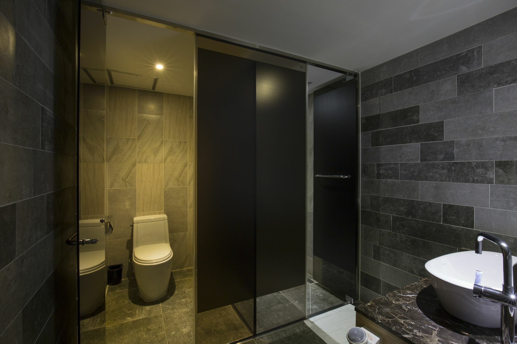 Cinema House Hotel In Busan Ngoại thất bức ảnh