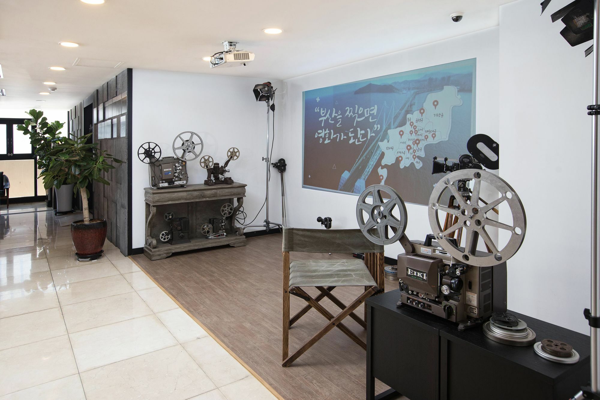 Cinema House Hotel In Busan Ngoại thất bức ảnh