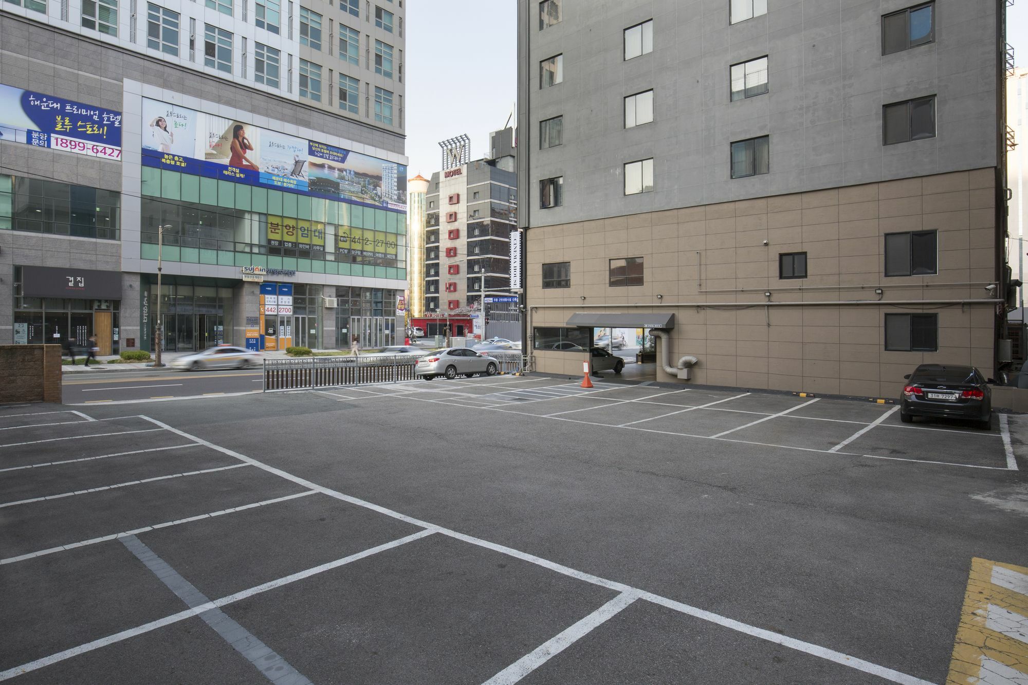 Cinema House Hotel In Busan Ngoại thất bức ảnh