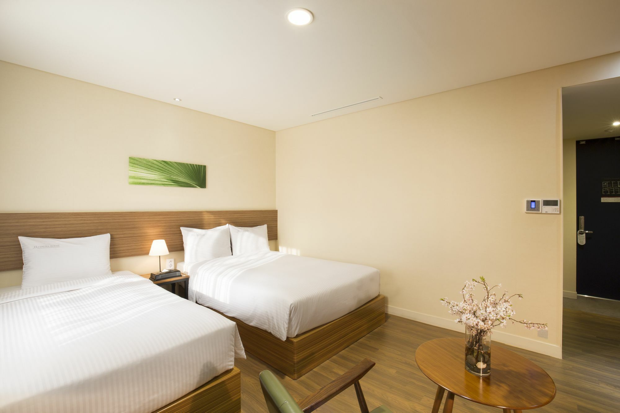Cinema House Hotel In Busan Ngoại thất bức ảnh