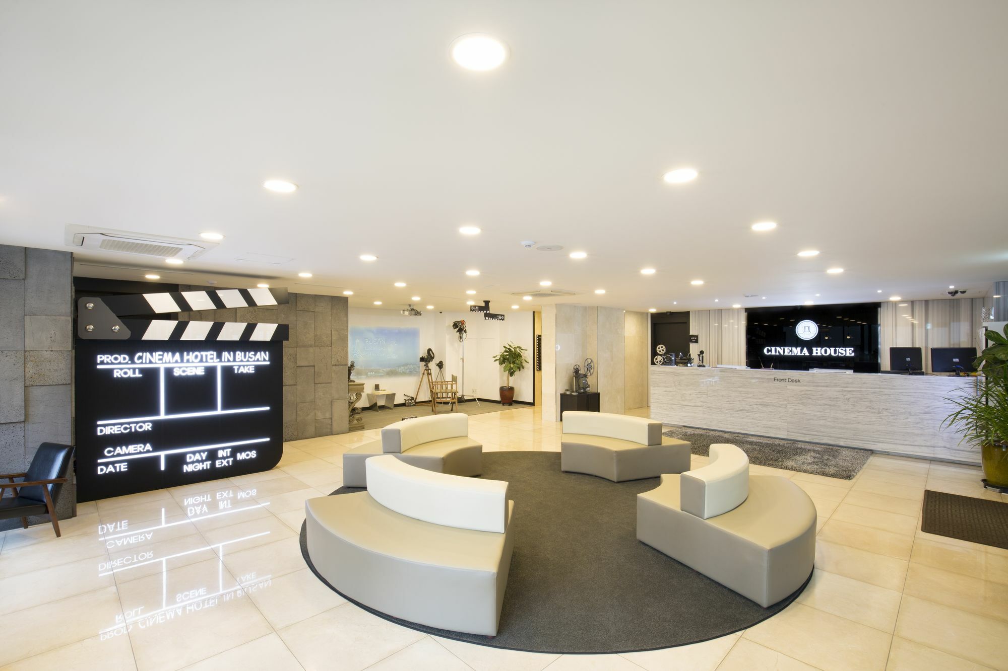 Cinema House Hotel In Busan Ngoại thất bức ảnh